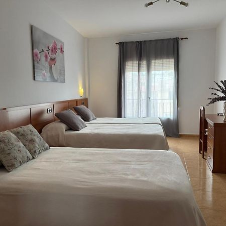 Hotel Ciudad Pozo Alcón エクステリア 写真