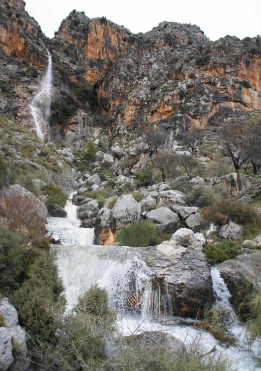Hotel Ciudad Pozo Alcón エクステリア 写真