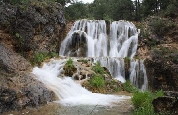 Hotel Ciudad Pozo Alcón エクステリア 写真